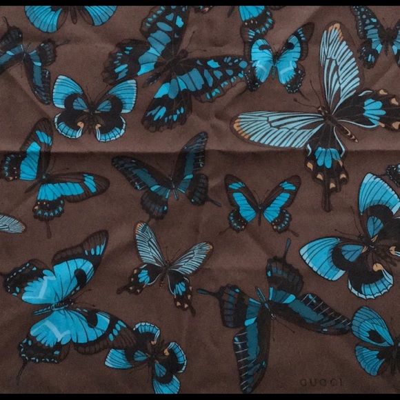 Gucci Accessories - Mini scarf Gucci 17x17inches